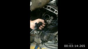 замена сальника первичного вала  кпп рено логан Renault logan