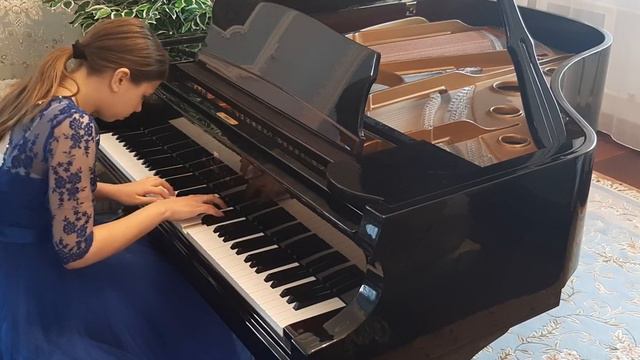 Ксения Старикова.Л.Бетховен.Патетическая соната N8 op.13 смотреть онлайн
