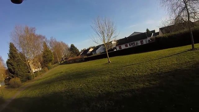 Mes premières images au drone !! [SYMA X8HG] смотреть онлайн