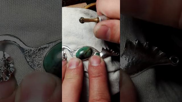 Очередной комплект который я создаю своими руками. Хризопраз в серебре Эксклюзив смотреть онлайн