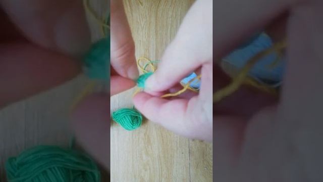 Правильный переход на другой цвет пряжи, вяжем крючком. Красивый переход цветом. смотреть онлайн