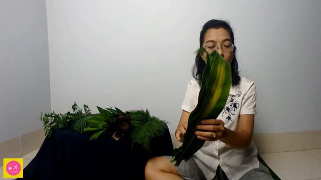 Tropical Leaves flower arrangement for basic смотреть онлайн