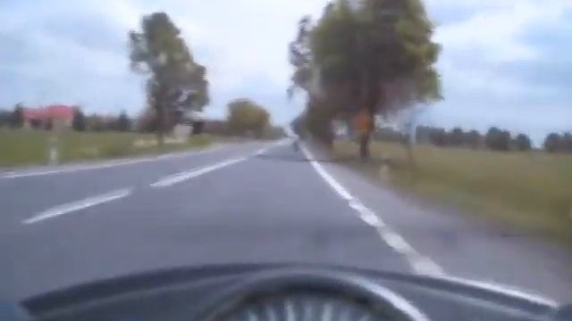 moto chodzież Kawasaki ZX636R A1P & Honda CBR 600 F4 смотреть онлайн