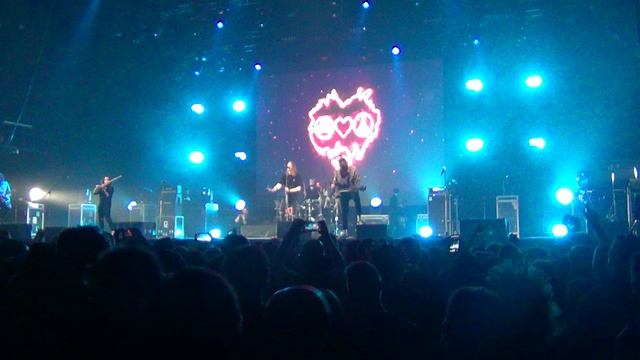 Операция Пластилин - Миг - и я на крыше @ VK Stadium Москва 04.02.2023 смотреть онлайн