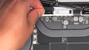 2019 16» Inch MacBook Pro A2141 Disassembly Screen Replacement Repair How to Guide Tutorial