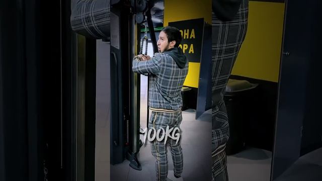 100кг на трицепс????️⚔️ смотреть онлайн
