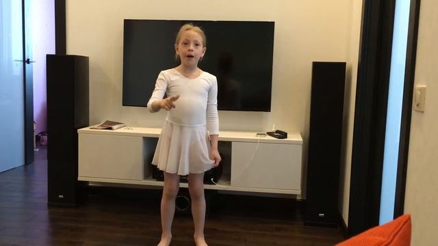 Алфавит, 33 родных сестрицы смотреть онлайн