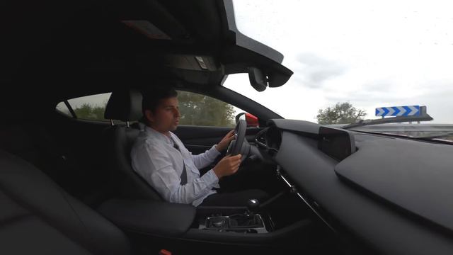 NUEVO motor e-Skyactiv X: MEJORA en algo?  Mazda3 2021 Diariomotor