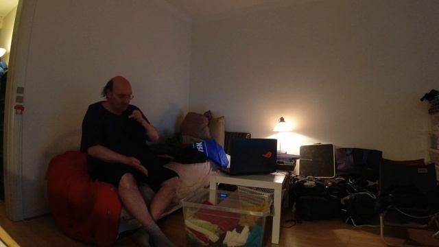 MongoTV_11000 - MIN NYE LEJLIGHED - Del 292 - Vil Kigge Alt Mit Meget TØJ Igennem - FREDAG смотреть онлайн