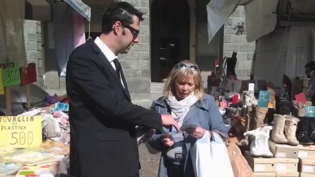 C3Buzz - Valdichiana Outlet Village смотреть онлайн