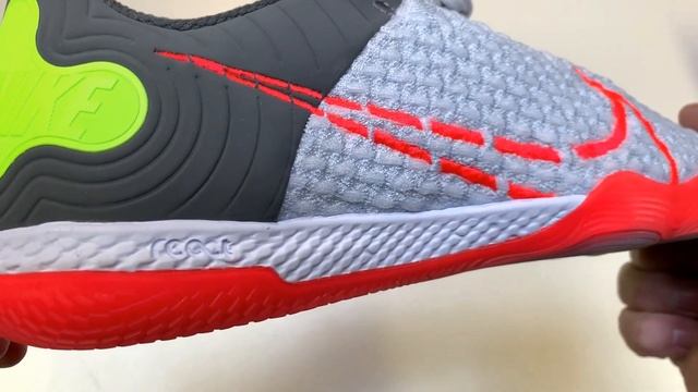 Nike React Gato IC смотреть онлайн