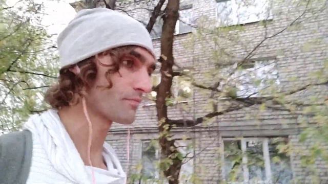 Только ТЫ тут ХОЗЯИН - ну дак прибери ТВОЙ ДОМ. Именно ТЫ ВЛАДЕЕШЬЙ Землёй - тебе и лад наводить. смотреть онлайн
