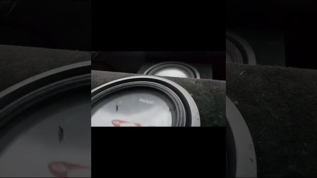 Alpine type R 12 subwoofers Slamming in Porsche смотреть онлайн
