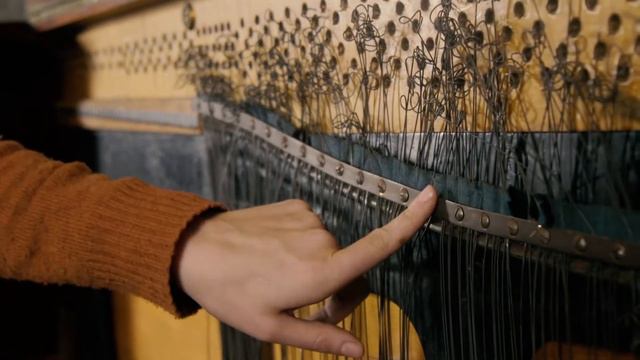 How to Dismantle a Piano (PART 4) - Removing the Strings смотреть онлайн