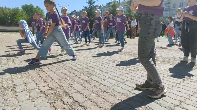 Утренняя зарядка. Пермский цирк. День защиты детей. смотреть онлайн
