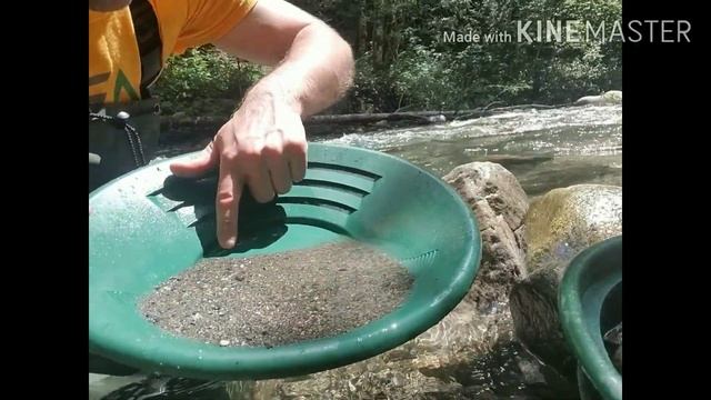 #Как промывать  золото лотком#  золото просто.