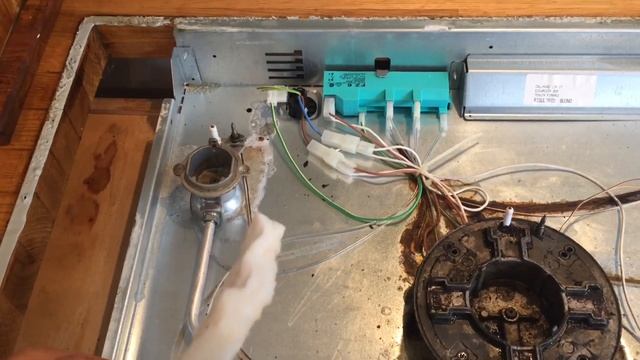 Gas hob won’t stay lit. Replacing the Thermocouple fixed it. смотреть онлайн