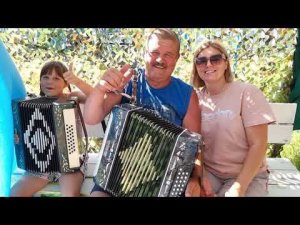 Алёнушка. Песня под гармонь.