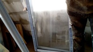 Сборка рамы раздвижных окон из алюминия