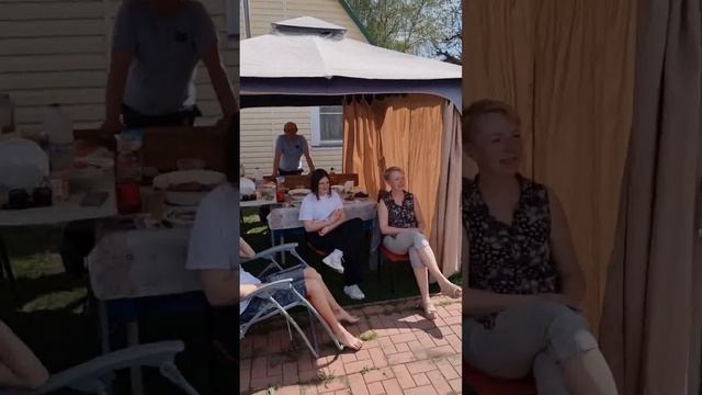 На даче скучно не бывает #баянист #баян #дача #лето #выходные #сибирь #новосибирск смотреть онлайн