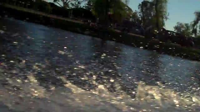 gimp on a slalom waterski 3. a/e arm a/k leg amputee drop off.wmv смотреть онлайн