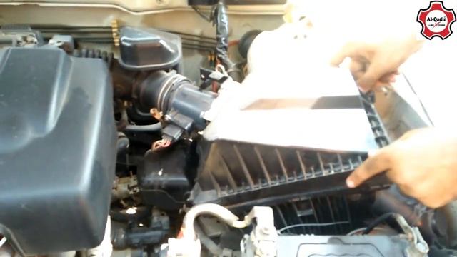 Nissan AD 2006 Model Engine Oil change By "AL-Qadir Lube Xpress" "Engine's oil Guidelines" смотреть онлайн