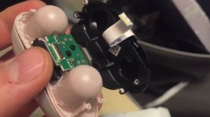 JBL Tunes 120 TWS как разобрать