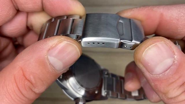 The GMT for your EDC | Venturo 3 by Gruppo Gamma Review смотреть онлайн