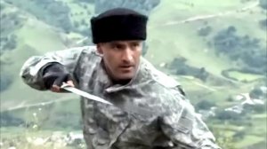 Стреляющие горы, финальный поединок, чеченец и русский