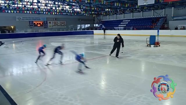 Шорт-трек Юноши - 333 метра смотреть онлайн