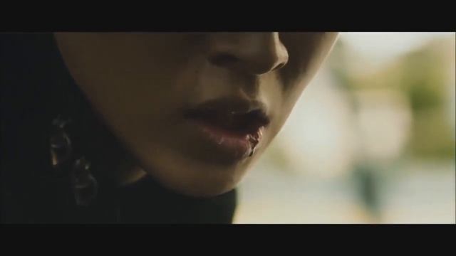 в живую Джотаро против Джоске(профессиональная озвучка(нет))