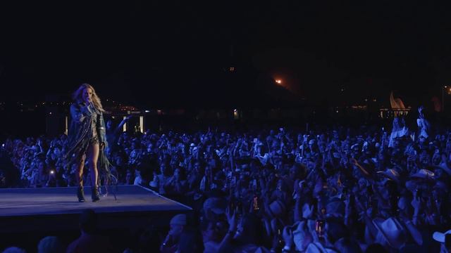 Carrie Underwood - Before He Cheats - Live at Stagecoach 2022 смотреть онлайн