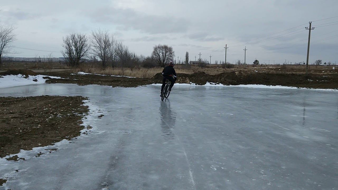 06.01.2018 на велосипеде по льду