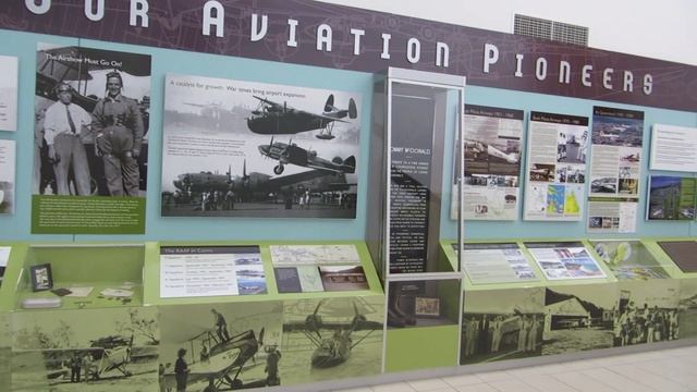 Cairns Airport - Domestic Terminal смотреть онлайн