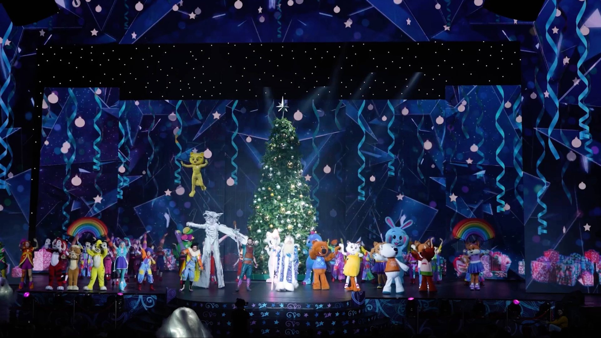 "Ёлка телеканала Мульт в крокусе 2022" ПОлное шоу. Многокамерная съёмка смотреть онлайн