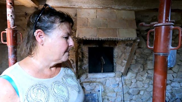 We visit Andy and Sharon at Finca Life смотреть онлайн