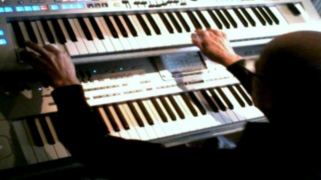 Dance On maestro luc смотреть онлайн