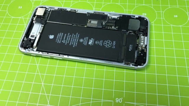 iPhone 7 Akku Austausch Anleitung - Aus ALT mach NEU - Schritt für Schritt TUTORIAL смотреть онлайн
