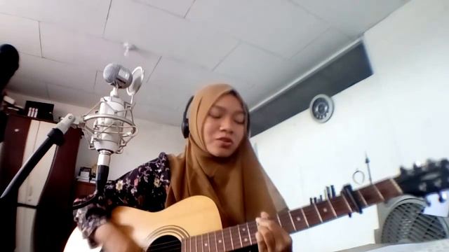 Bruno Mars - That's What I Like (LIVE ACOUSTIC COVER) by Tyas Alfisa смотреть онлайн