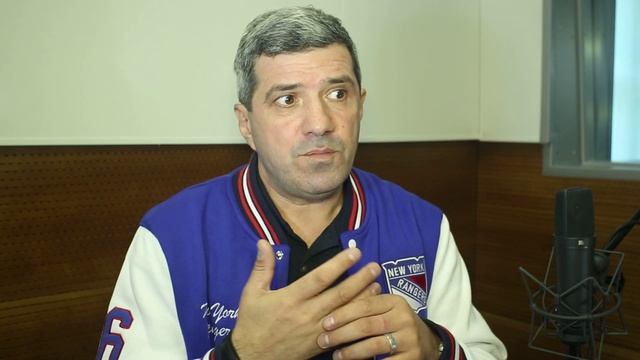 Михаил Шахназаров о "хохлатом" Фэйсбуке #ЯтакДУМАЮ Сеня Кайнов Seny Kaynov #SENYKAY смотреть онлайн