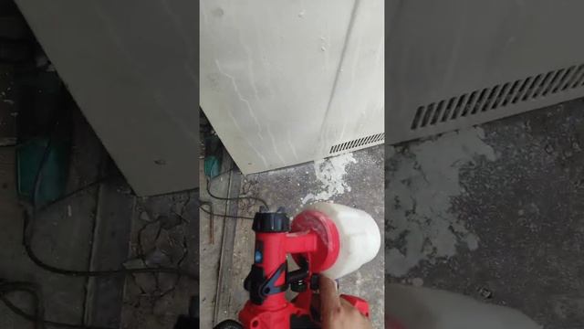 Краскопульт Einhell самопроизвольно распыляет краску! смотреть онлайн