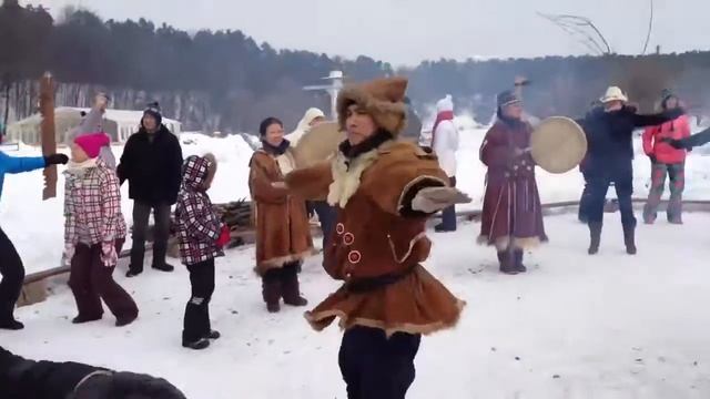 Хаски Лэнд смотреть онлайн