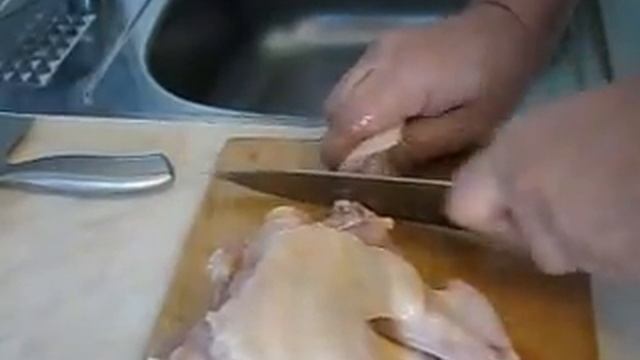 как разделать курицу?! Легко и быстро!! смотреть онлайн