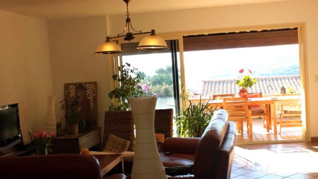 Vente maison vue mer quartier résidentiel LE LAVANDOU Ref 47vm.wmv смотреть онлайн