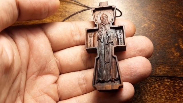 Нательный крестик из палисандра смотреть онлайн