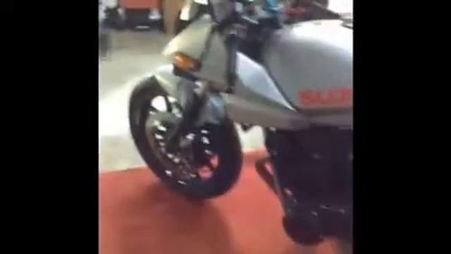 89y SUZUKI GSX1100S KATANA Custom смотреть онлайн