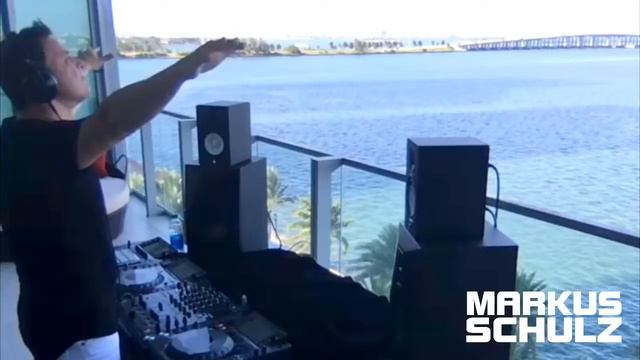 LIVE from my Balcony in Miami (June 24, 2020) смотреть онлайн