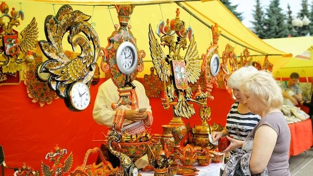 Изостудия "Акварель" Основные цвета хохломы смотреть онлайн