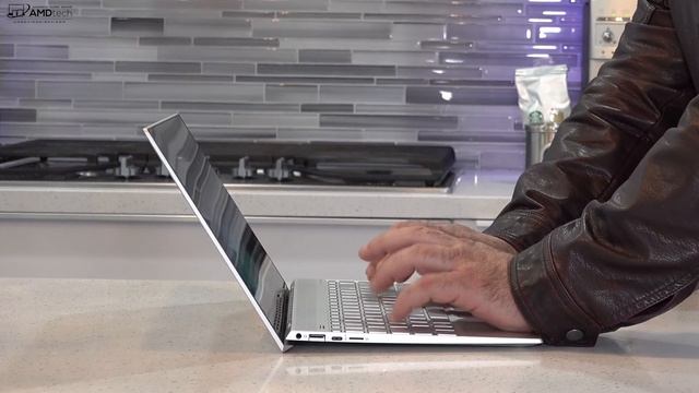 HP Envy 13 (2018) Review: The Affordable Premium Ultraportable смотреть онлайн