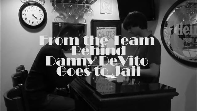 Danny DeVito 2: Electric Boogaloo - Trailer смотреть онлайн